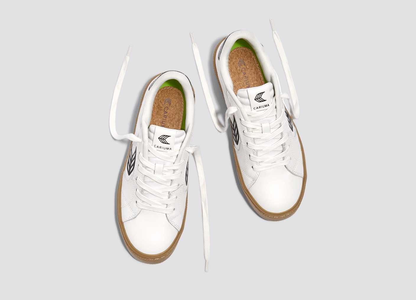 SALVAS Leather Gum Warm White Black Logo